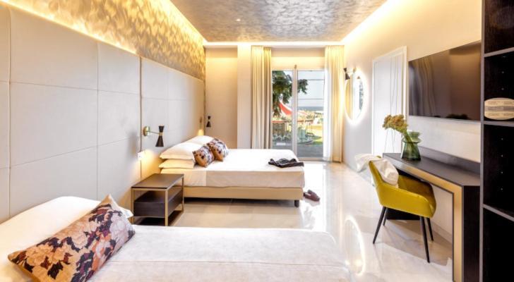 Hotel Mondial Rimini Dış mekan fotoğraf
