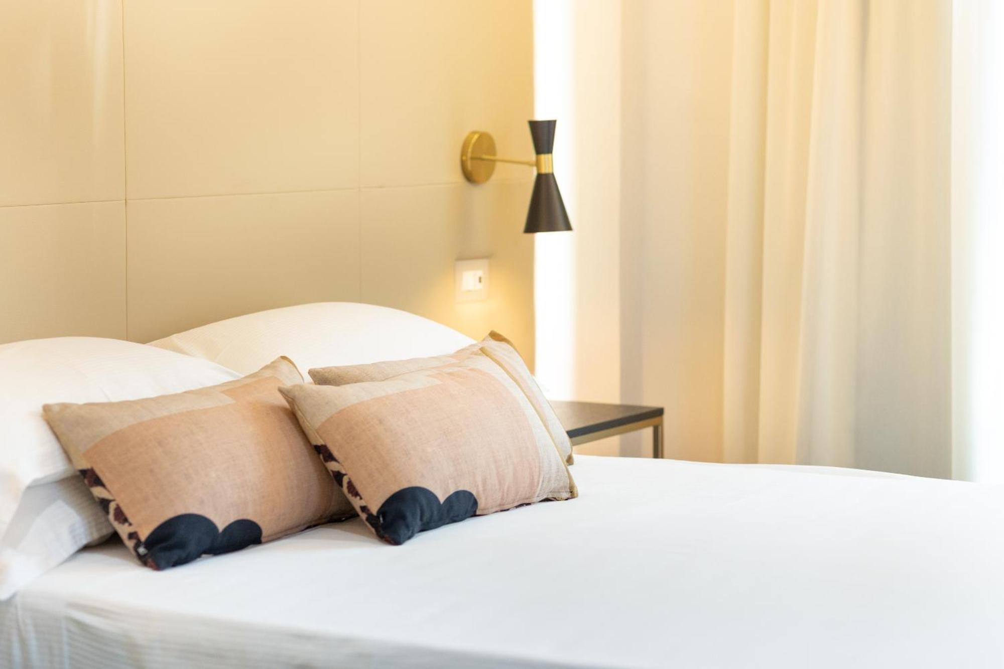 Hotel Mondial Rimini Dış mekan fotoğraf