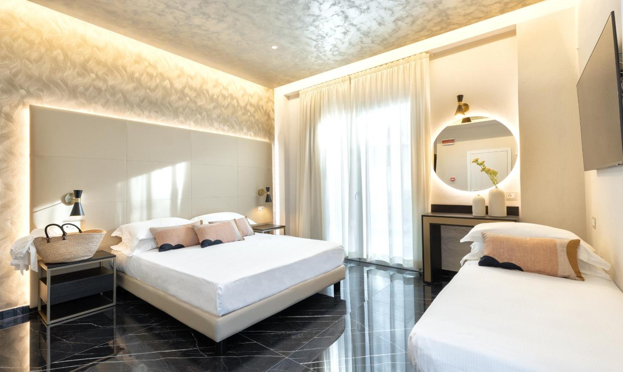 Hotel Mondial Rimini Dış mekan fotoğraf