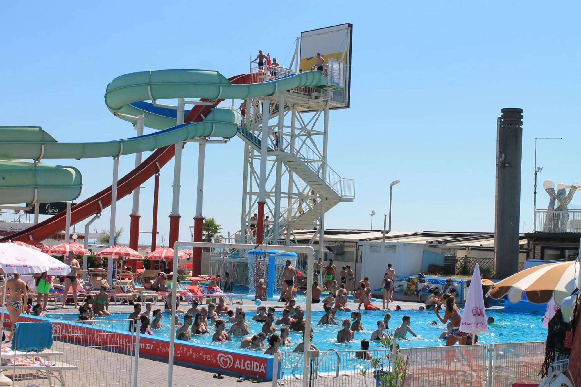 Hotel Mondial Rimini Dış mekan fotoğraf